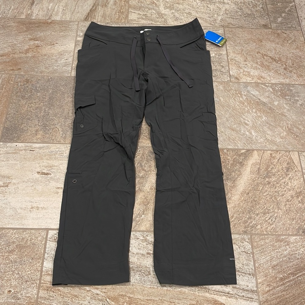 NWT Columbia Omni Shield Convertible Hiking Pants